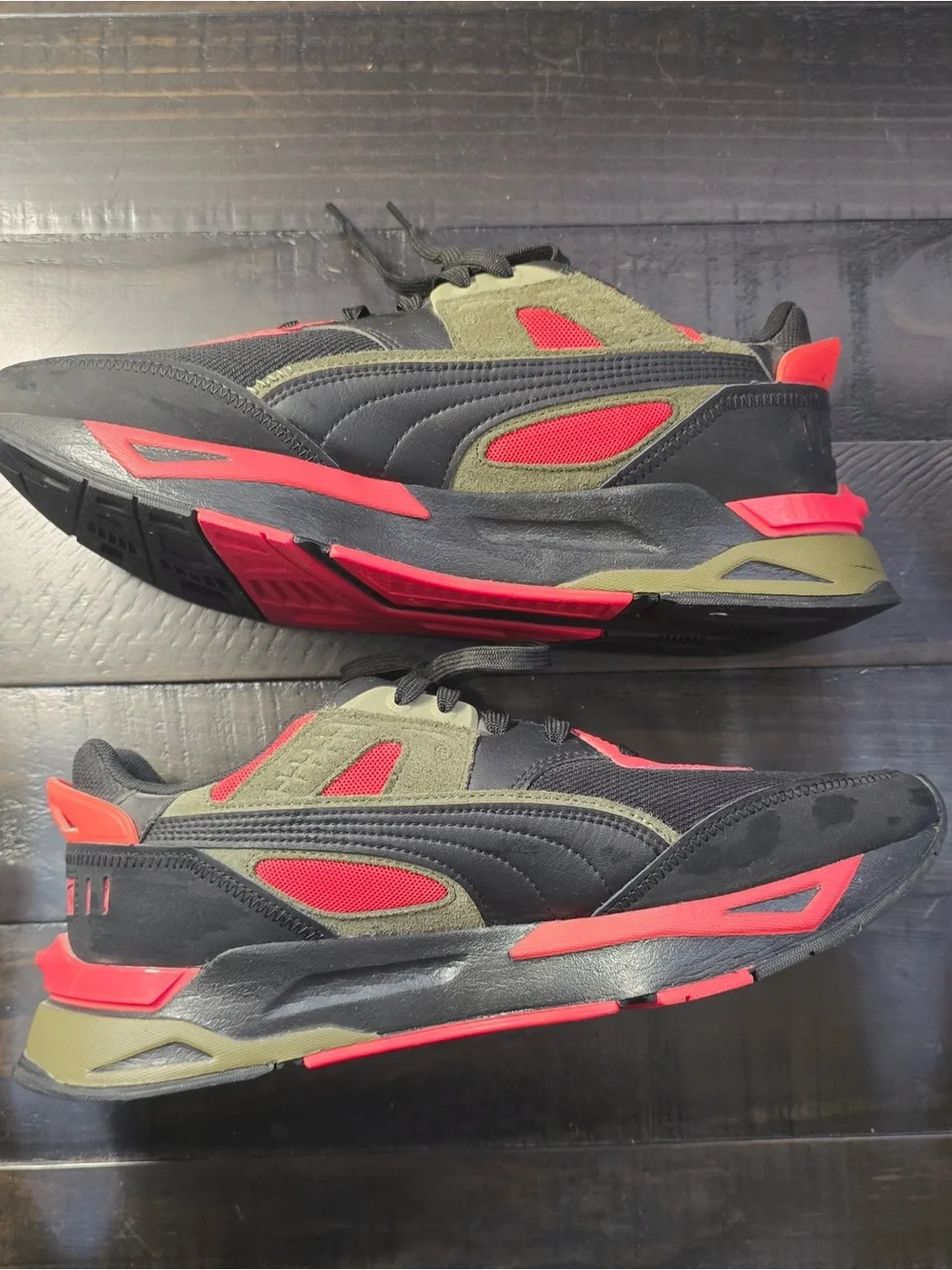 Puma Men’s Black Olive Green Red Athletic Sneakers